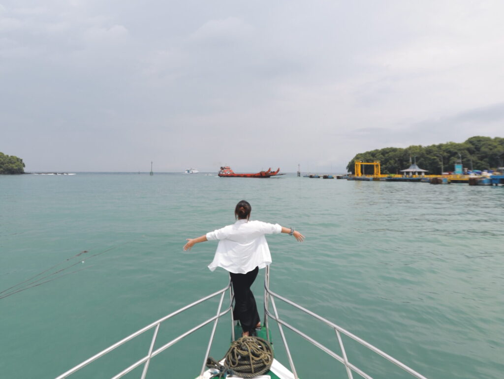 solo travel fast boat bali gili