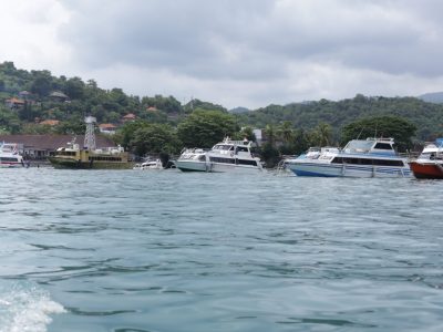 fast boat vs ferry