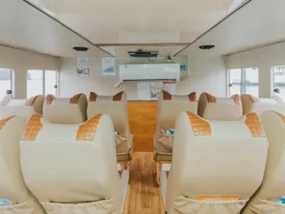 fasilitas fast boat